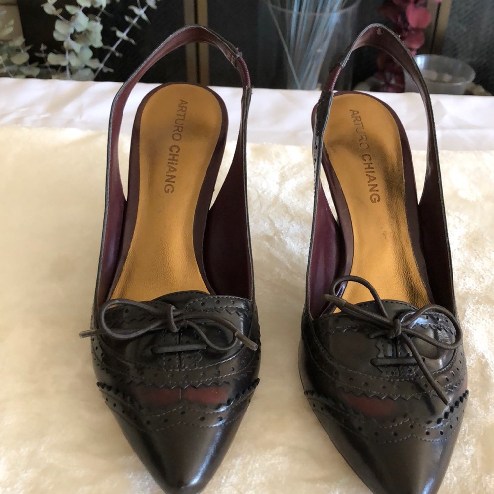 Arturo Chiang, Sling back, Size 7M